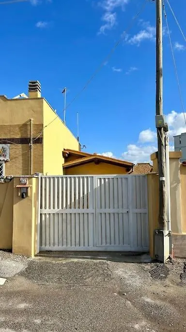 Holiday home Casa Vacanze Profumo Di Mare Fiumicino